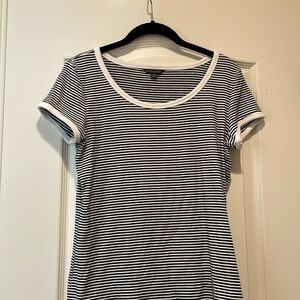 Brooks Brothers T-shirt